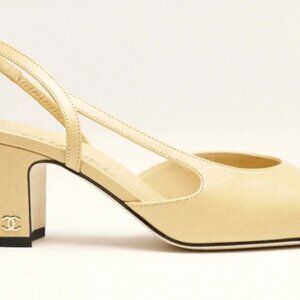 Authentic Chanel Classic Pumps